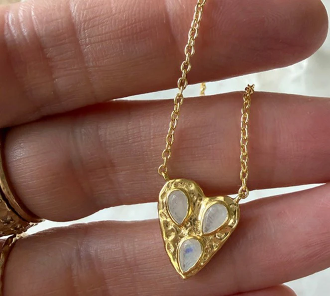 Robindira Unsworth Moonstone Heart Necklace